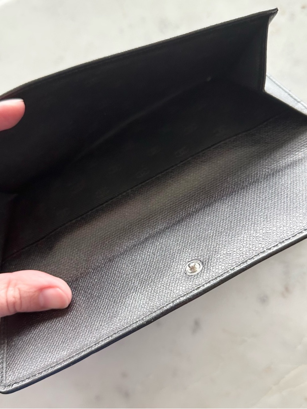 CHANEL Black Caviar Leather Long Wallet with CC Button - Picture 3 of 10